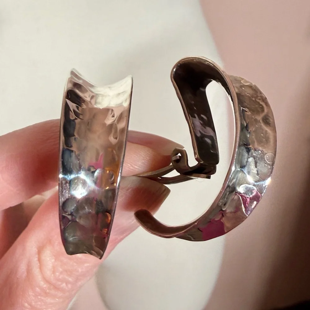 Vintage Sterling silver Hammered Oversized wide Clip Hoop Earrings 1990’s